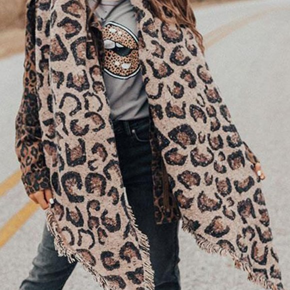 HOST PICK SCARF SHAWL Fringed Edge Leopard - Picture 2 of 3